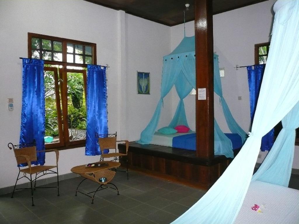 Sananda Bungalow Ловіна Екстер'єр фото