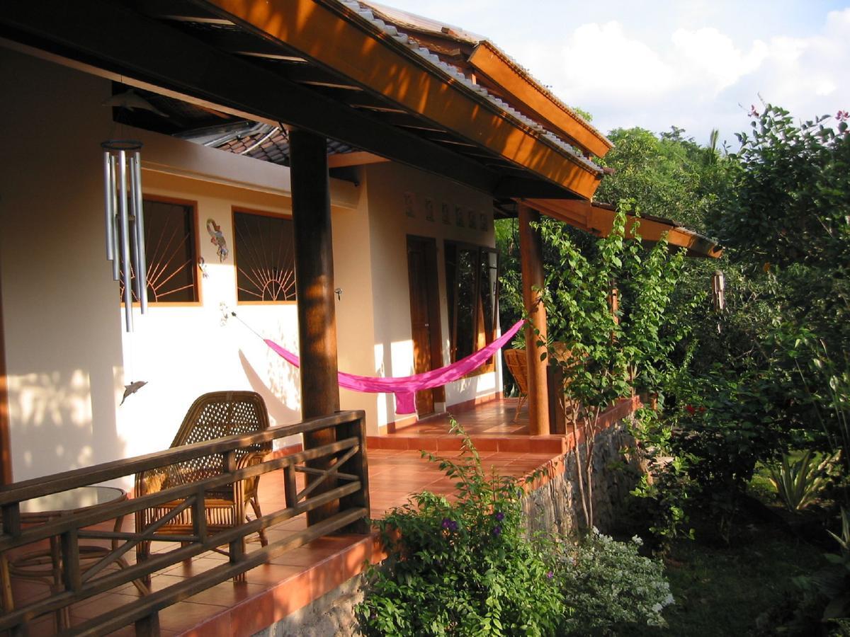 Sananda Bungalow Ловіна Номер фото